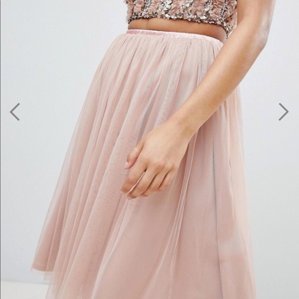 Lace & Beads tulle midi skirt